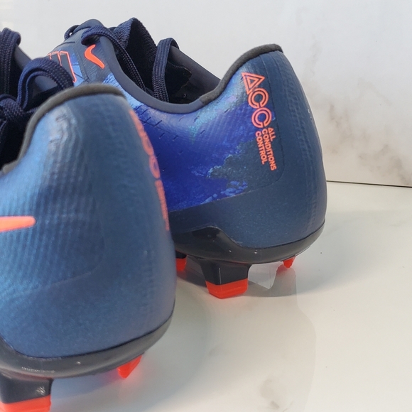 Nike Phantom Venom ELITE FG Soccer Cleats Futbol main image 10